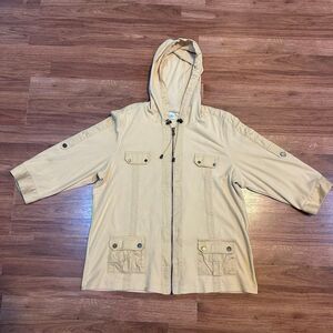 Zenergy by Chico’s Half Sleeve Shirt Jacket Cream | Women Size large